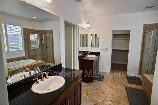 Building Photo - 26631 Millhouse Dr