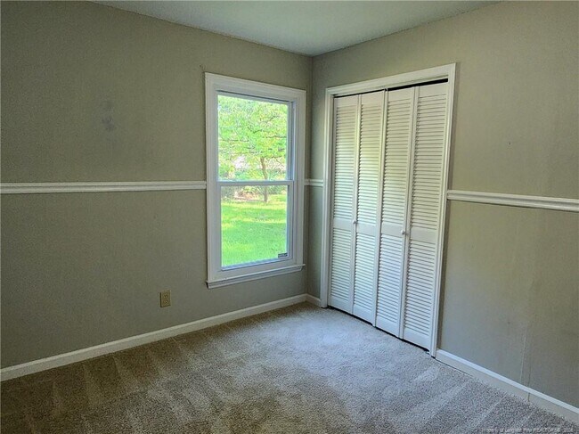 Building Photo - 909 Bramblewood Ct