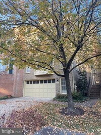 Building Photo - 1713 Leighton Wood Ln