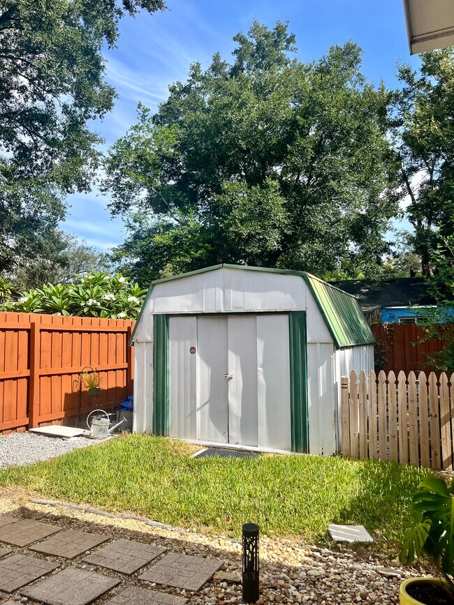 Storage shed (for tenant’s use) - 1208 E Hamilton Ave