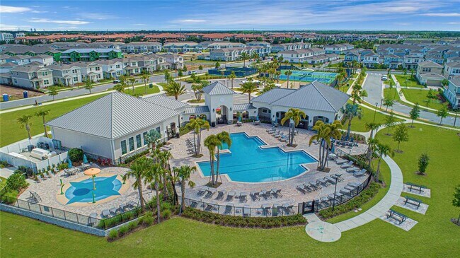 Building Photo - 13829 Destin Bch Ln
