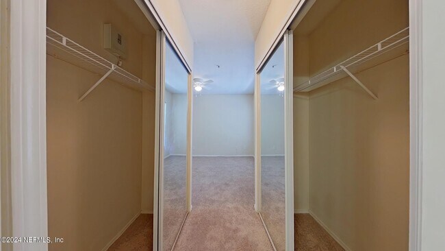 Building Photo - 1701 The Greens Way