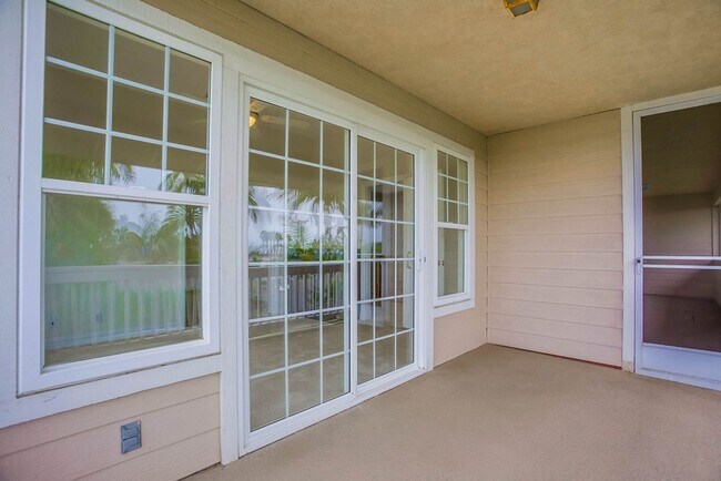 Building Photo - 1844 Dora Dr