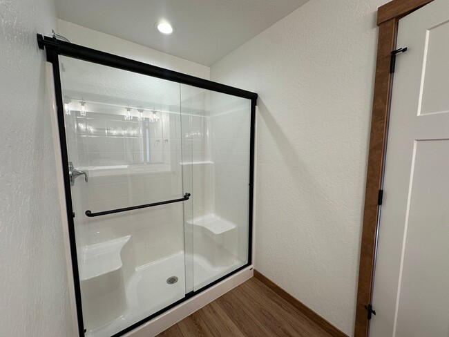 Building Photo - Brand New Rathdrum Home