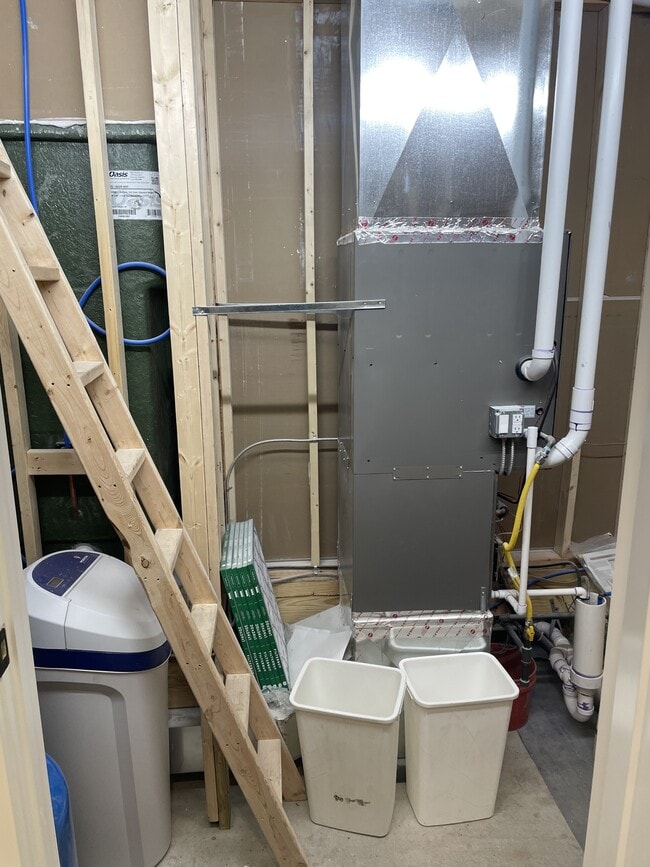 Building Photo - 3709 N Meridian Rd