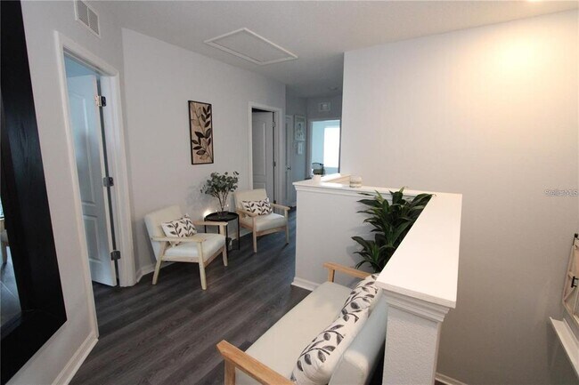 Building Photo - 404 Arbor Lakes Dr