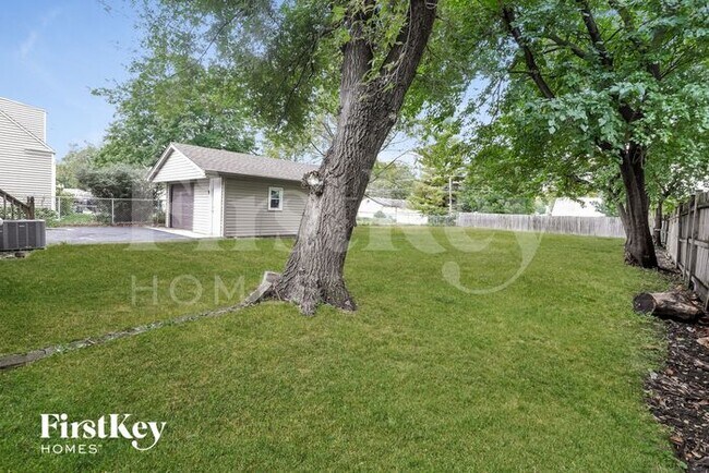 Building Photo - 640 N Edgewood Ave