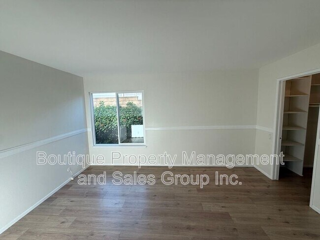 Building Photo - 23892 Danby Dr