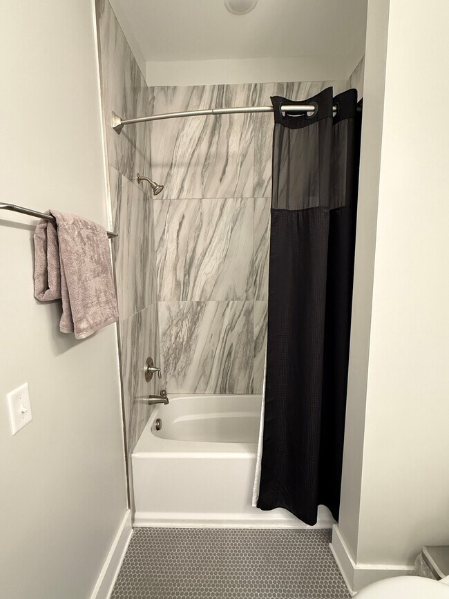 Building Photo - 4810 Gallatin Pike