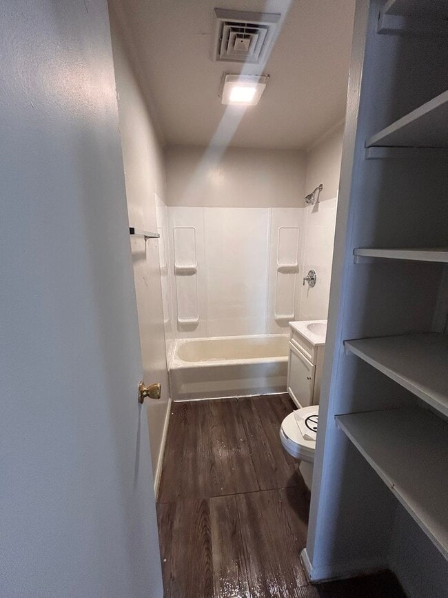 Building Photo - 4925 Gaywood Dr