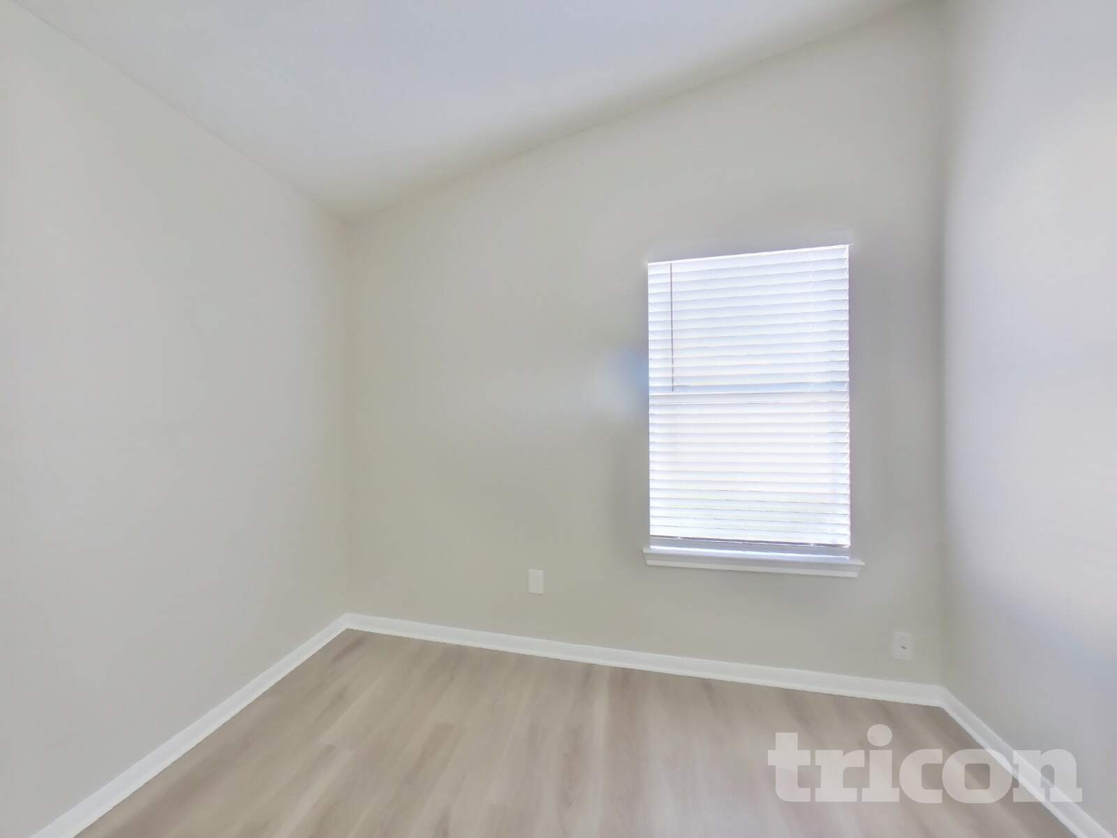 Building Photo - 3134 Boynton Dr