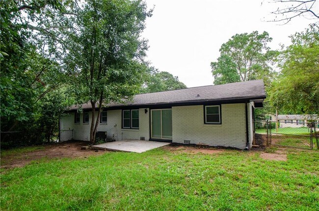 Building Photo - 3833 Wedgefield Cir