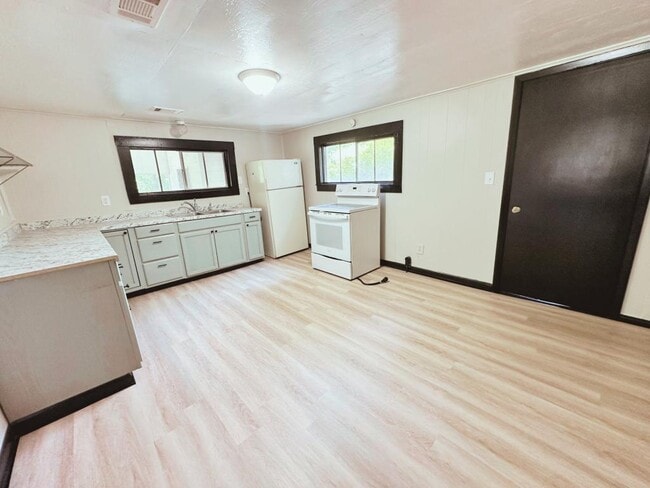 Building Photo - 7801 US-270