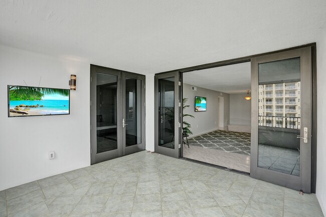 Building Photo - 1401 S Ocean Blvd