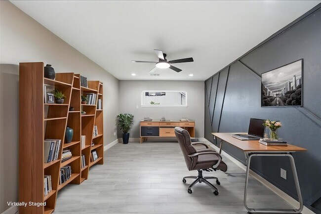 Building Photo - 2603 Baycrest Dr