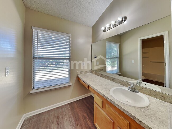 Building Photo - 2377 Companion Cir E