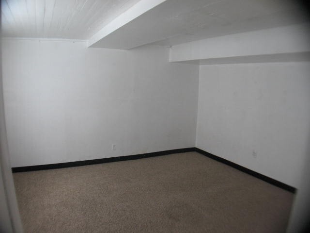 Building Photo - ALL PROSPECTIVE TENANTS MUST SUBMIT A $58 NON-REFUNDABLE APPLICATION FEE PER APPLICANT ONLINE AND...