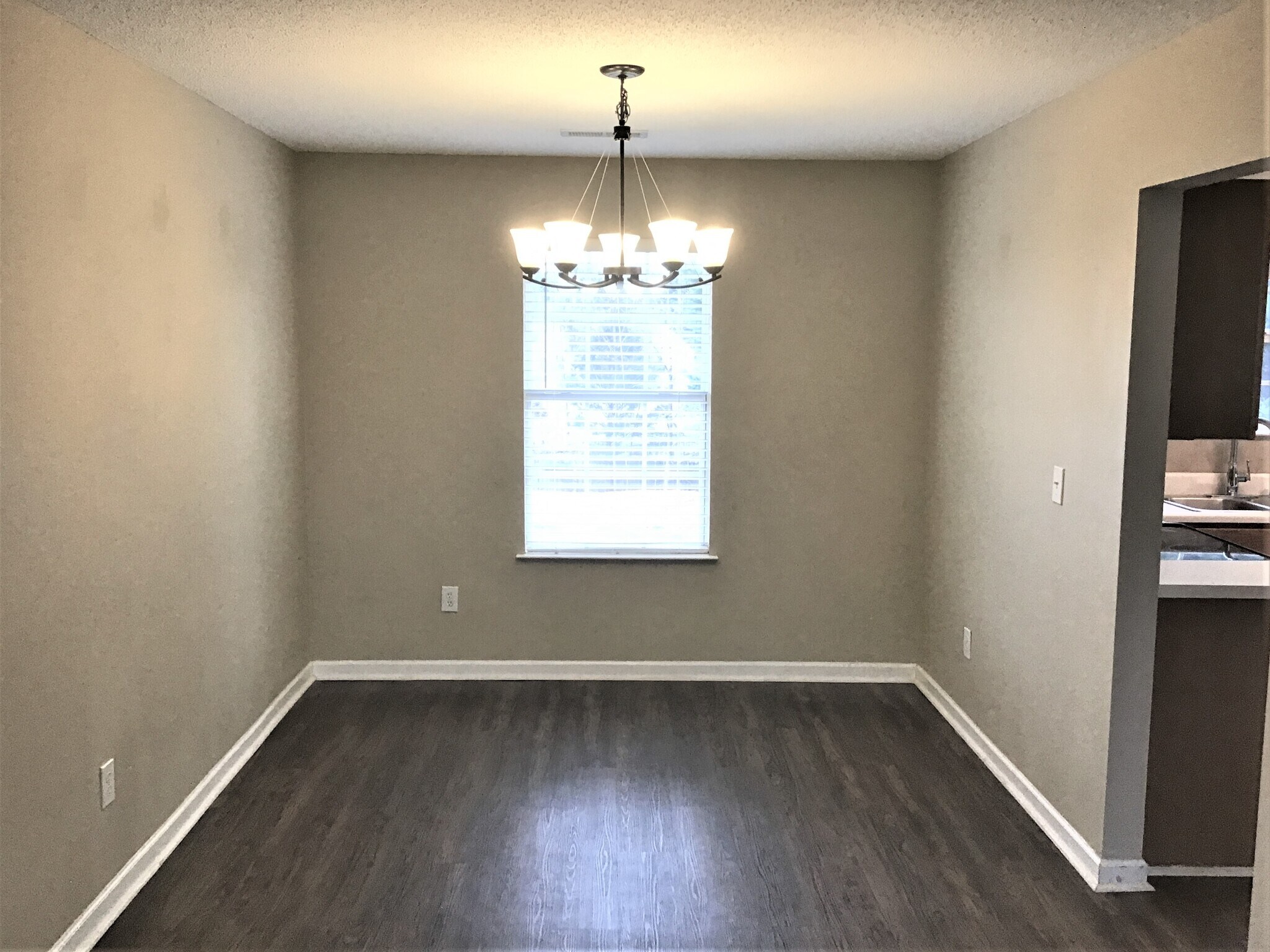 Building Photo - 1 Warbler Ct