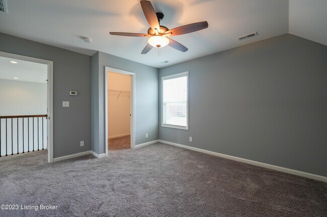 Building Photo - 1606 Church Side Dr