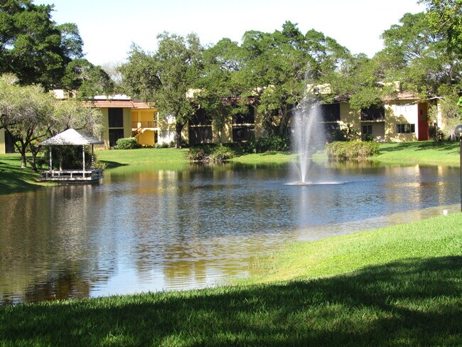 Fish Pond - 892 SW 9th Street Cir