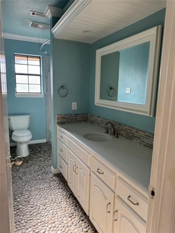 Building Photo - 2907 Sweet Briar St