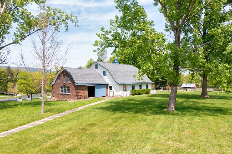 Building Photo - 311 Derry Ridge Rd