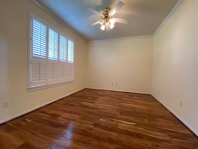 Building Photo - 14922 Cabin Run Ln