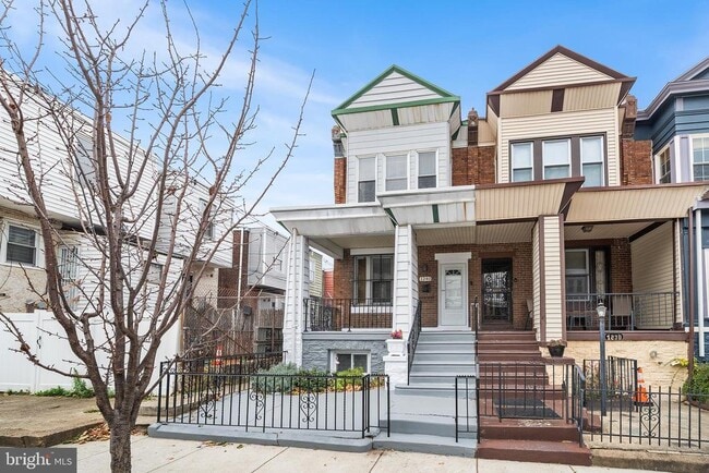 Building Photo - 1240 S 56th St