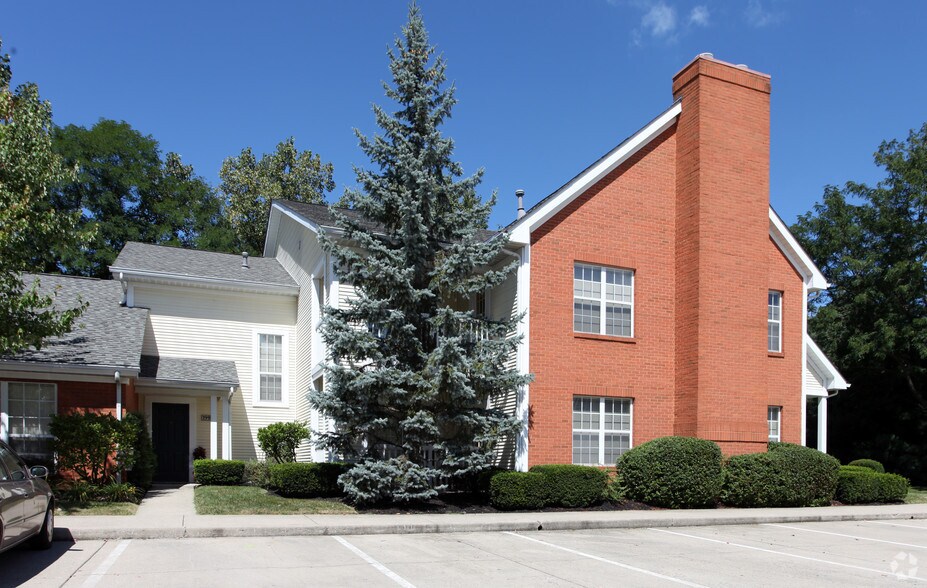 Retreat at Windemere 210 Retreat Ln Westerville OH 43082 Apartment