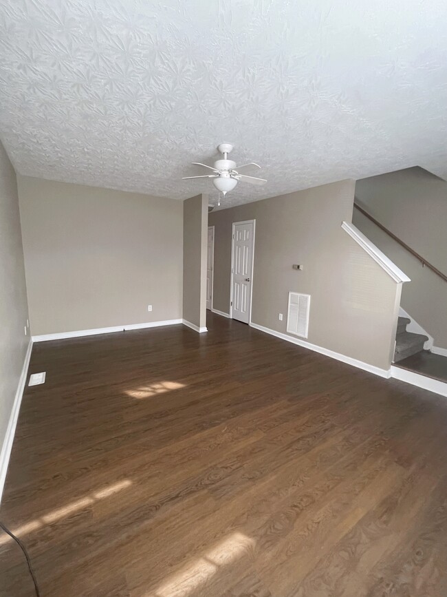 Building Photo - 109 Hillridge Ct