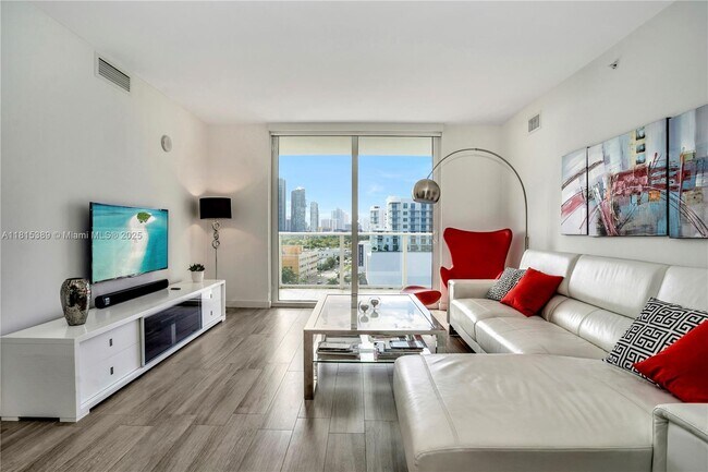 Building Photo - 4250 Biscayne Blvd