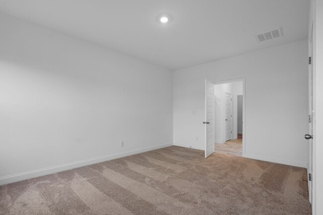 Building Photo - 4925 Turquoise Ln