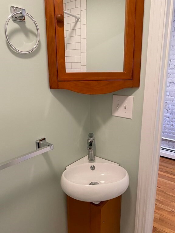 Building Photo - 59 Marshall St