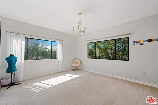 Building Photo - 15656 Crownridge Pl