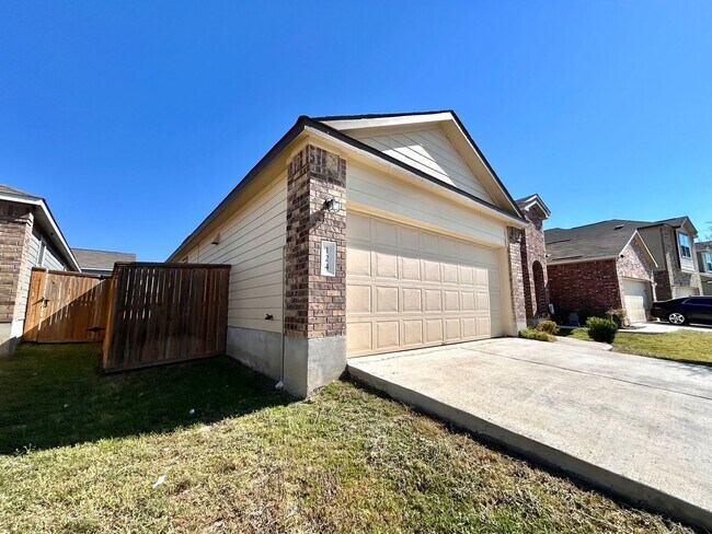 Building Photo - Move-In Ready 3-Bed, 2-Bath Home in Jarell