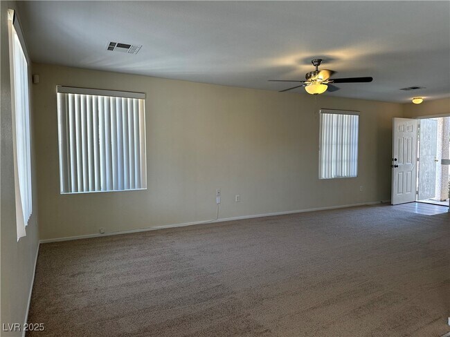 Building Photo - 632 Carlos Julio Ave
