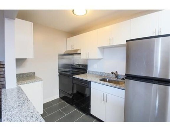 Building Photo - 417 Massachusetts Ave