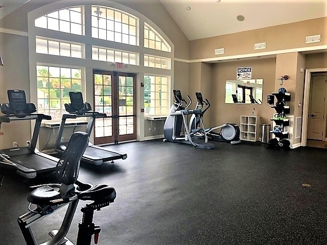 Building Photo - 330 Crabapple Cir