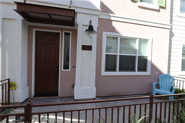 Building Photo - 163 E Commercial St