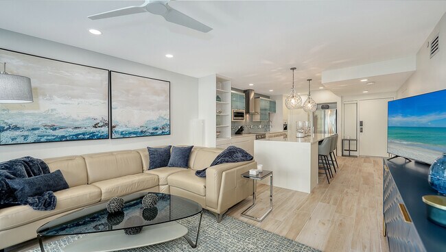 Building Photo - 1932 Harbourside Dr