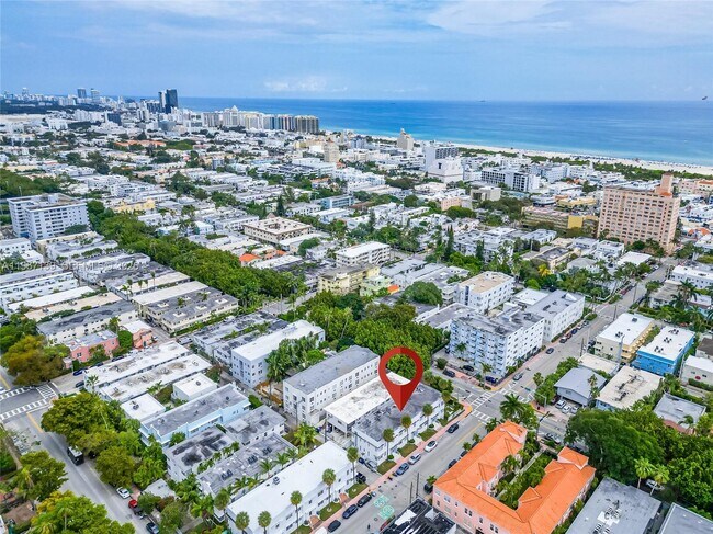 Building Photo - 801 8th St