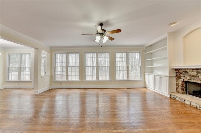 Building Photo - 11140 Donnington Dr