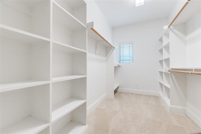 Building Photo - 5916 Hudson St