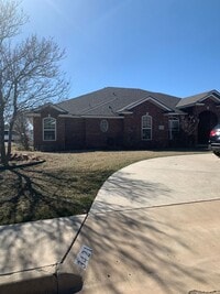 Building Photo - 3421 Lew Wallace Dr