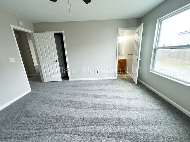 Building Photo - 4258 Buck Creek Dr