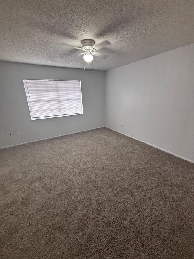 Building Photo - 4825 Lighthouse Cir