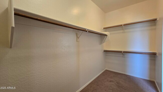 Building Photo - 6091 S 257th Dr