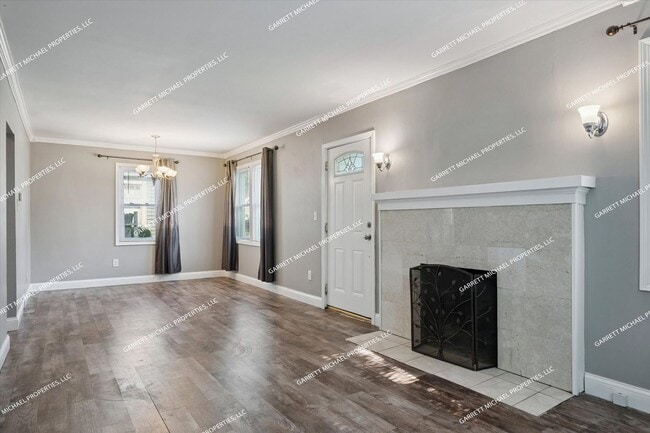Building Photo - Charming 3-Bedroom Bungalow for Rent in Po...