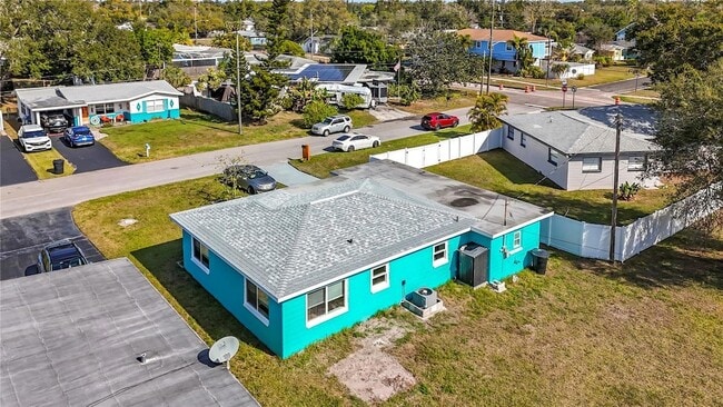 Building Photo - 5810 Tangerine Ave S