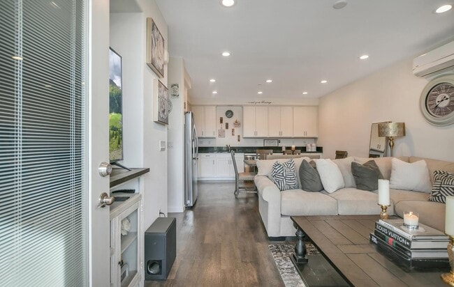 Building Photo - 2500 Wildflower Station Pl